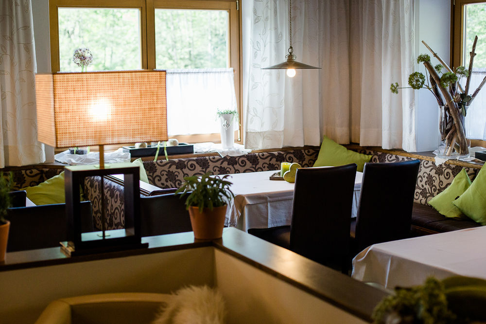 Naturhotel Schuetterbad Unken Exteriör bild